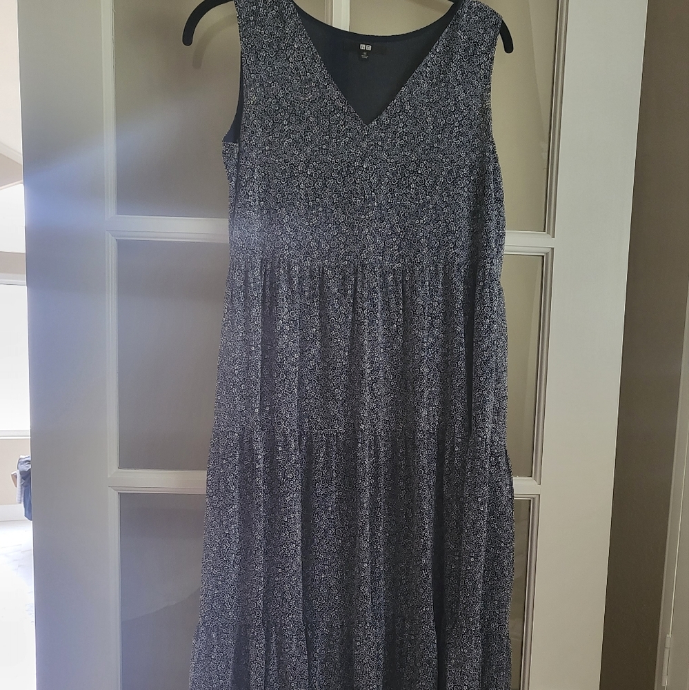 Uniqlo maxi dress